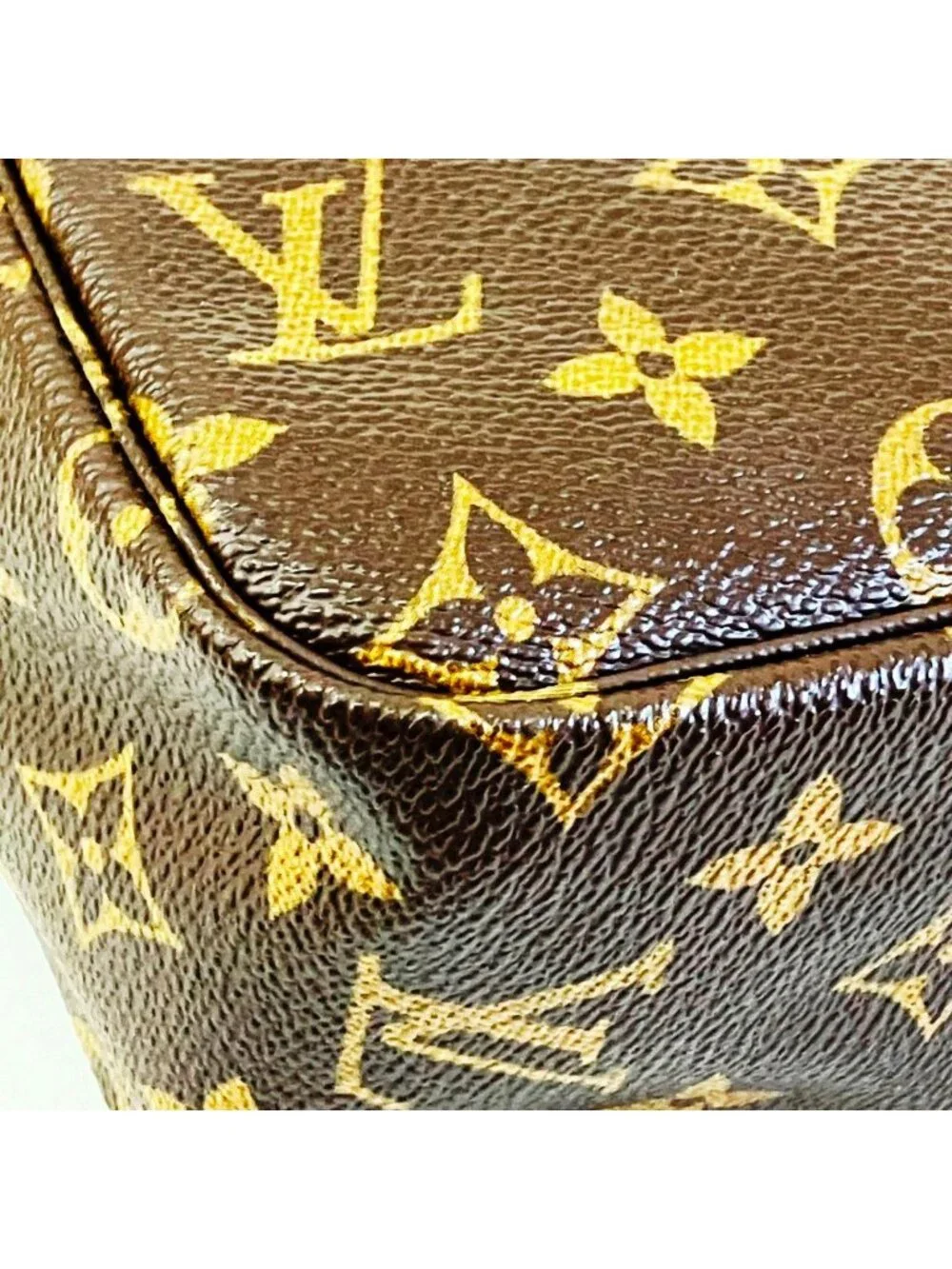 Louis Vuitton Viton Trousse Canvas Wallet 28 Monogram Clutch